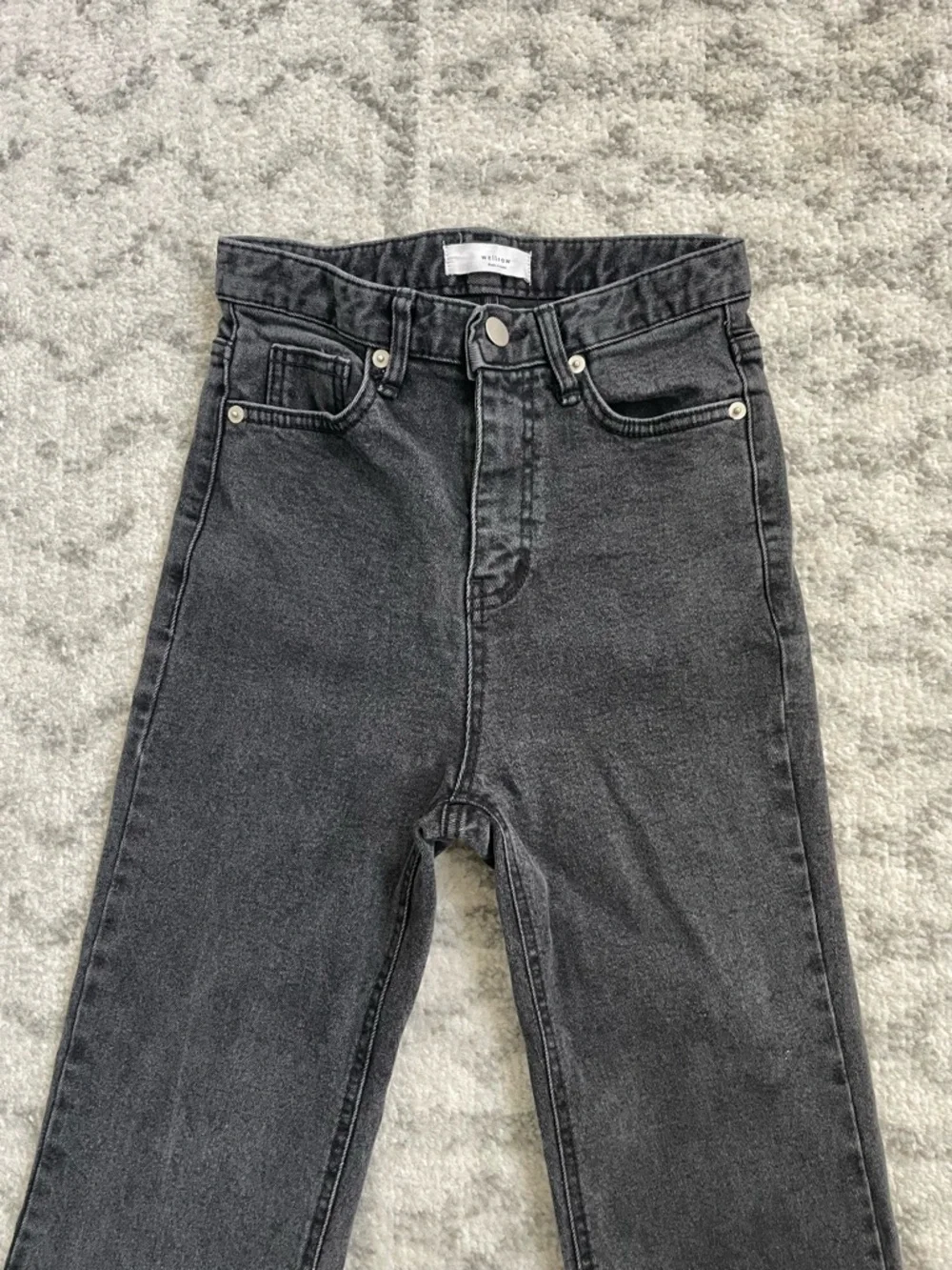 Wellrow High-Rise Wide-Leg Jeans - Black Wash - Size Small -‎ Made in Korea